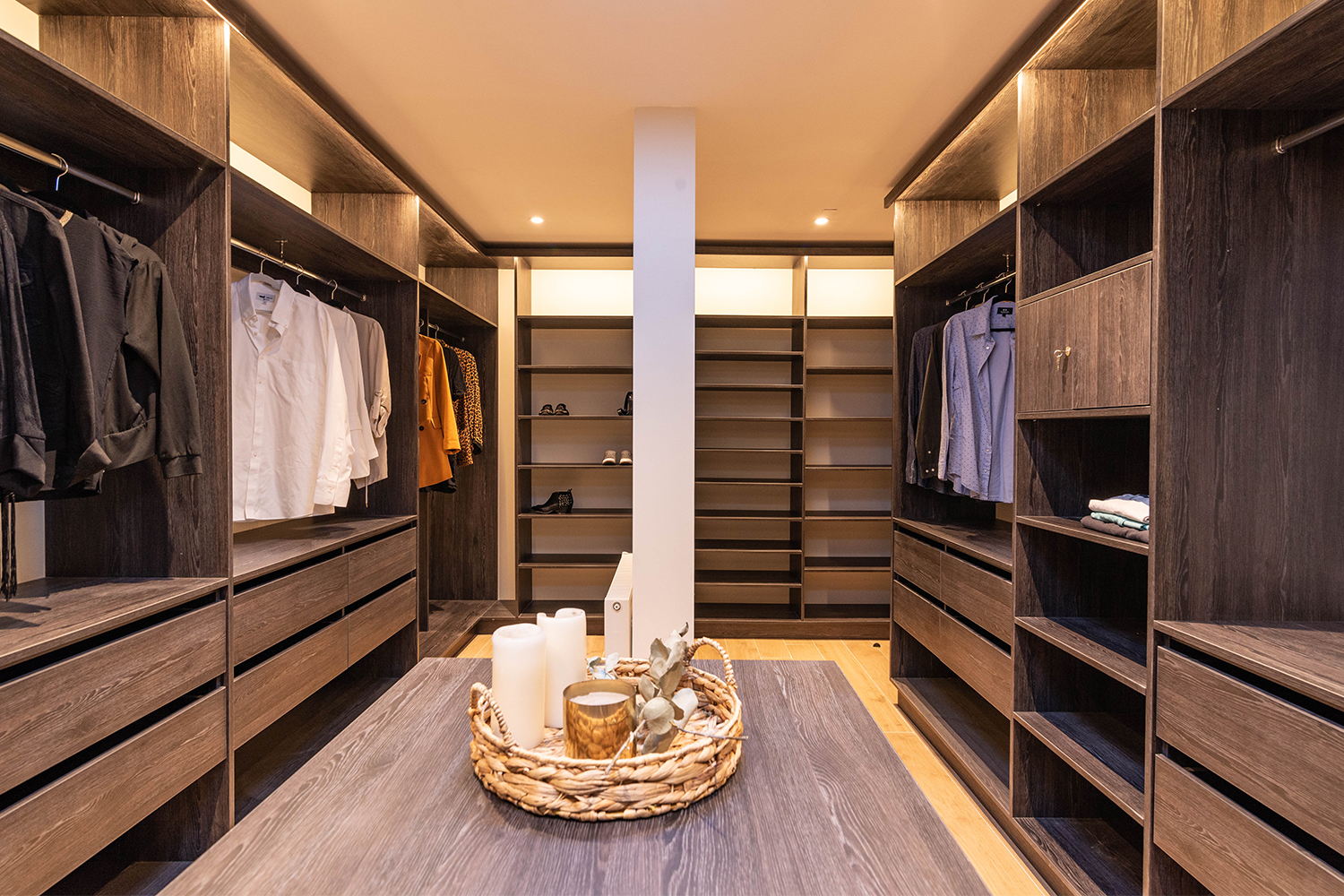 Santa Blanca CLoset-4